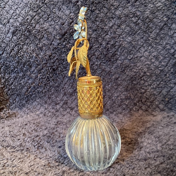 Vintage Perfume Bottle Blue Glass Filigree with Rhinestone Flower - Picture 2 of 6